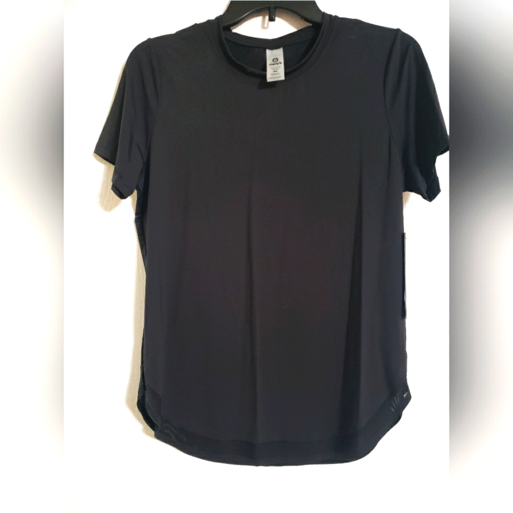 Mono B Womens Athletic Top NWT